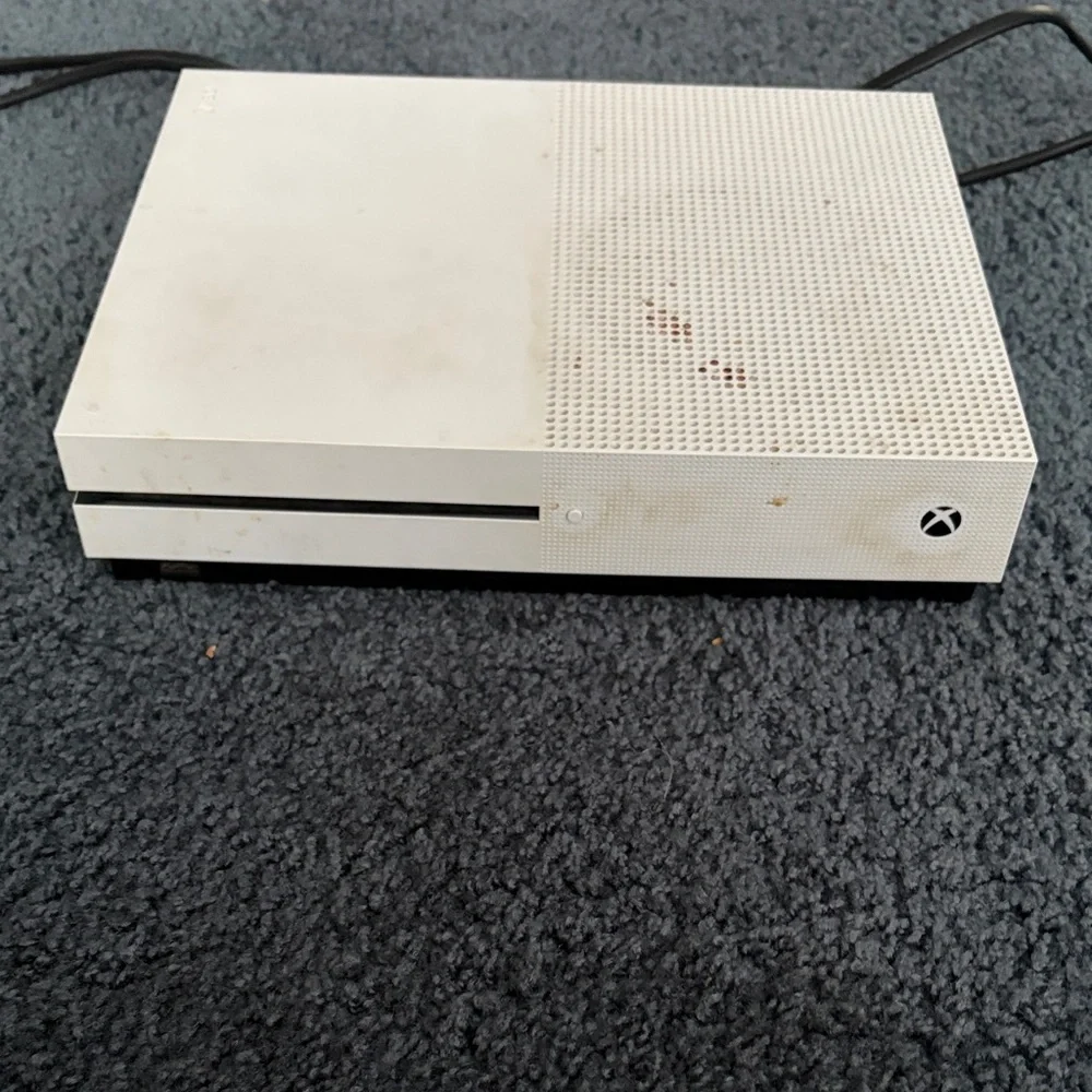 Xbox White Gaming Console